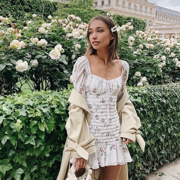 SOLD YesStyle Dixon Ivory Long Sleeve Floral Mini Chiffon Dress - Picture 2 of 12